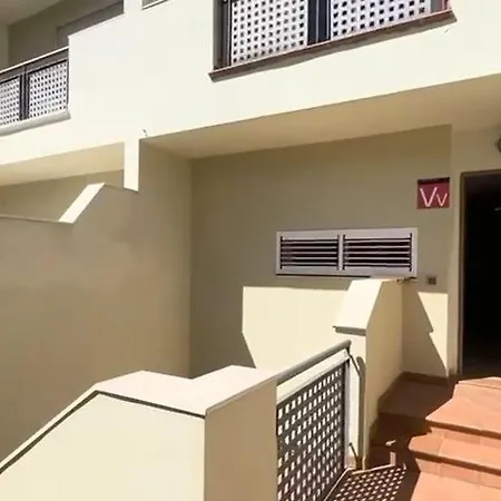 Oasis Fanabe Duplex 3 Bedroom Lägenhet