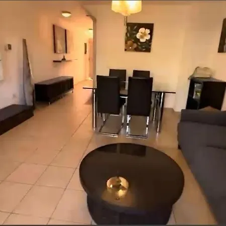 Oasis Fanabe Duplex 3 Bedroom شقة *